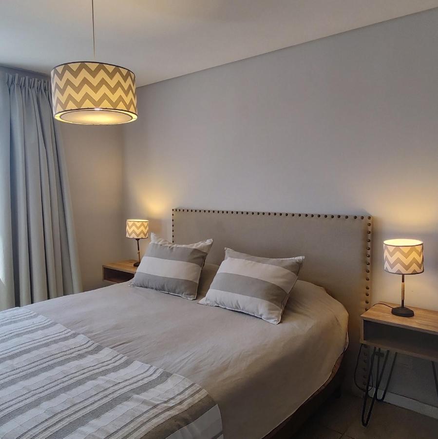 Appartamento Rent A Flat Cordova Esterno foto