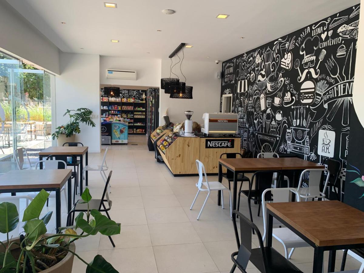 Appartamento Rent A Flat Cordova Esterno foto