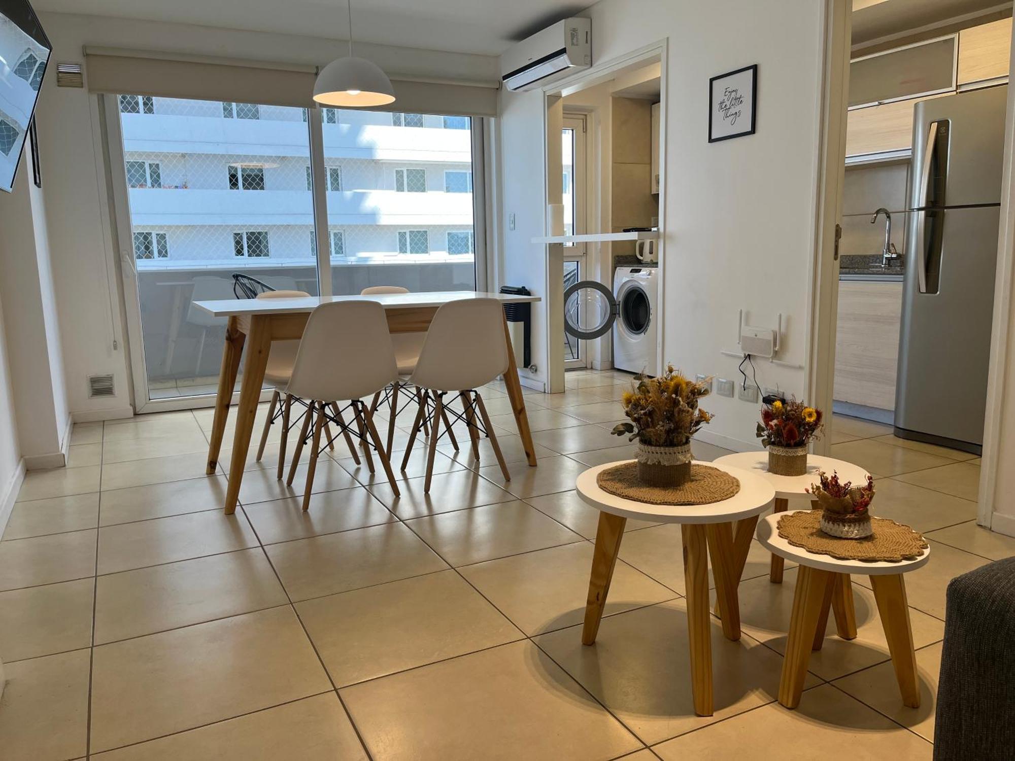 Appartamento Rent A Flat Cordova Esterno foto